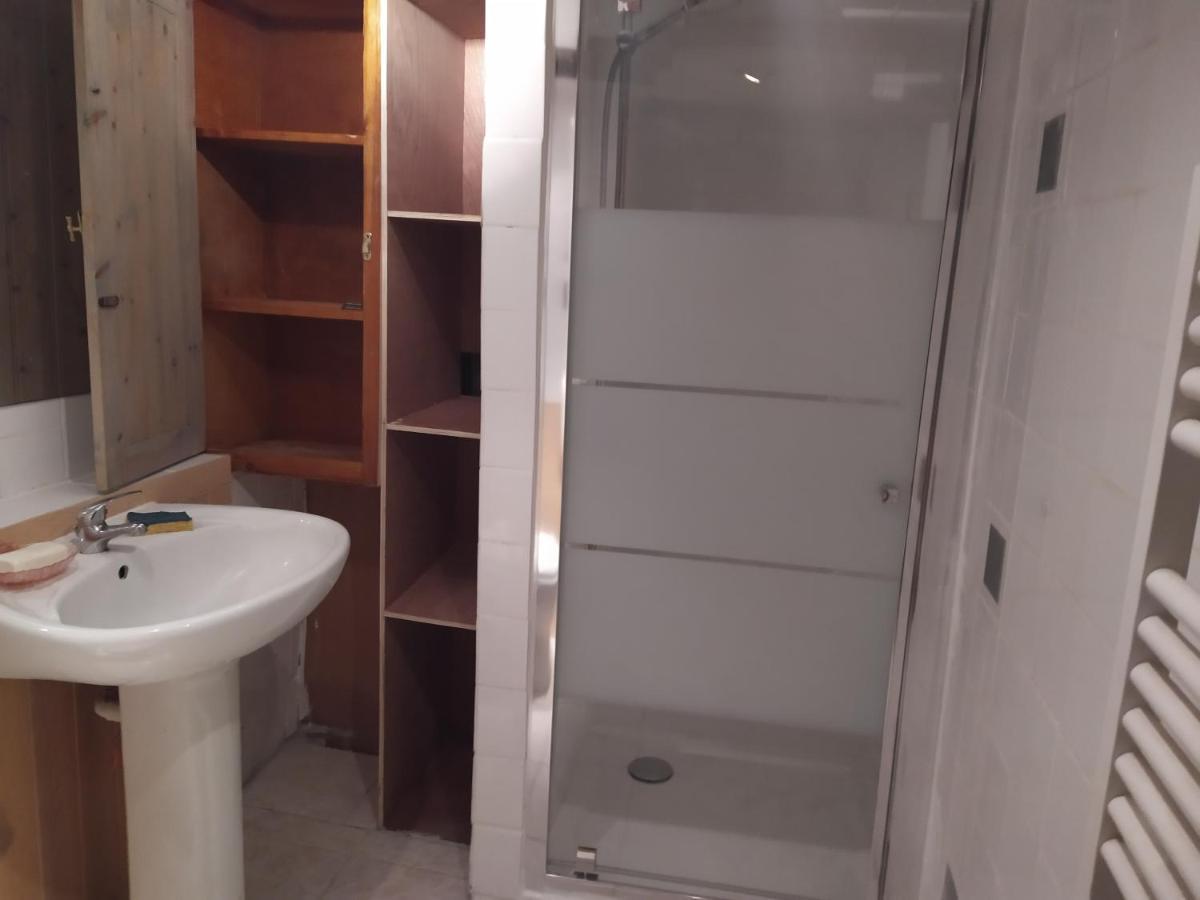 Maison En Granit Bleue Lanhelin Екстериор снимка