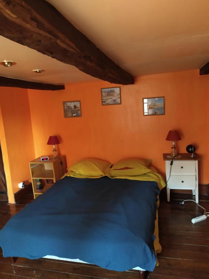 Maison En Granit Bleue Lanhelin Екстериор снимка
