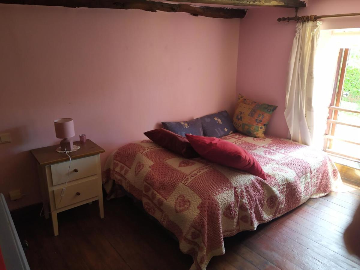 Maison En Granit Bleue Lanhelin Екстериор снимка